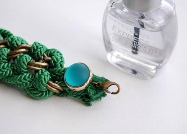 Браслет своими руками.