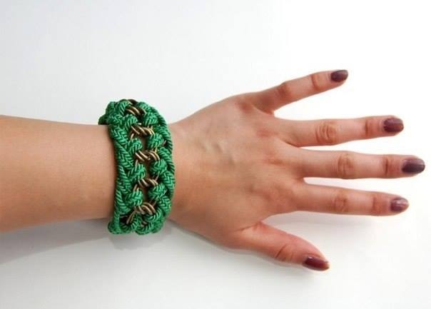 Браслет своими руками.