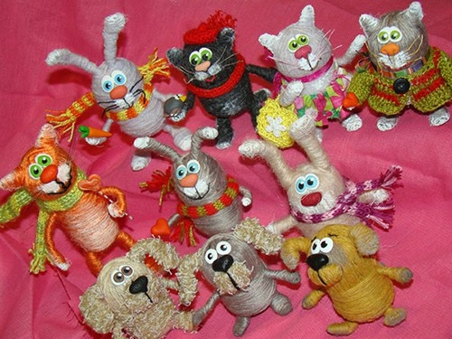 Котик и зайчик в интересной технике