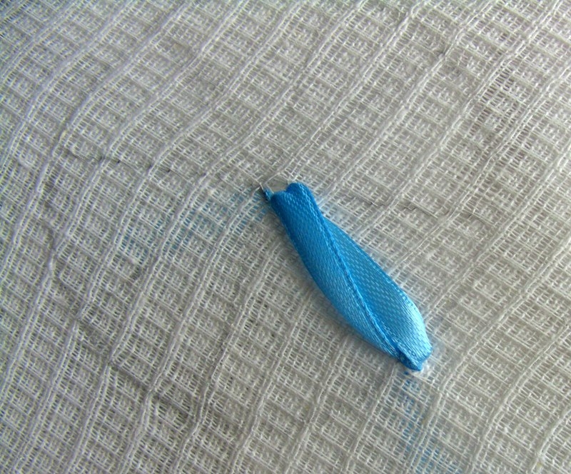 Вышивка атласными лентами