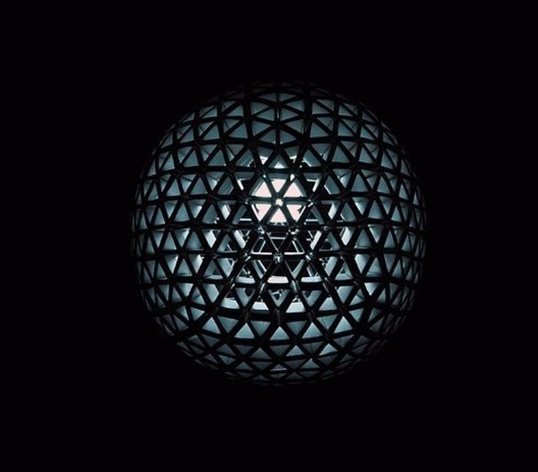 Как сделать люстру из упаковки какого-либо напитка