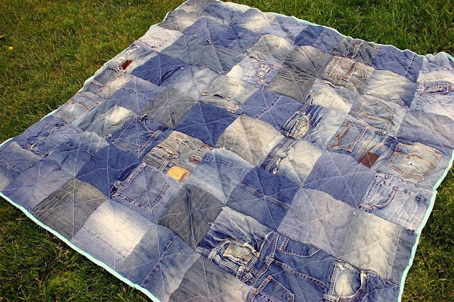 Джинсово-лоскутное одеяло для пикника