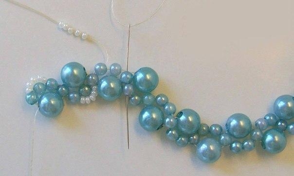 Плетем нежный браслетик