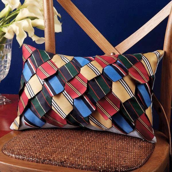 Галстуки превращаются...