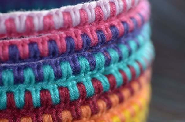 Яркие браслеты Яркие браслеты