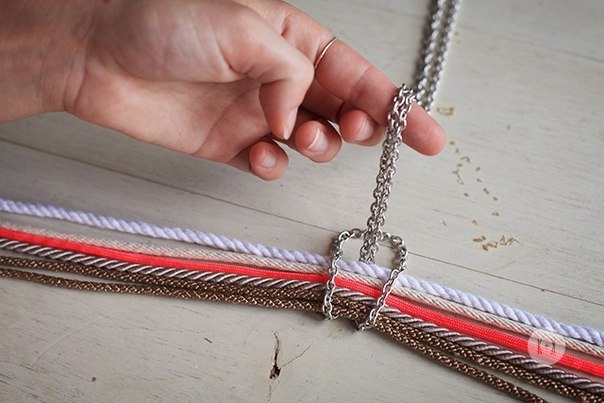 Кулон в индейском стиле