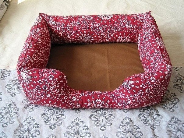 Диванчик для домашнего животного