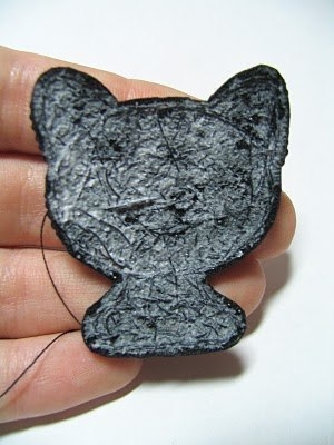 Брошка из бисера Кошечка Брошка из бисера Кошечка