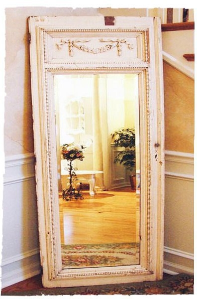 Новые истории старой двери