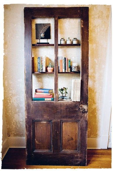 Новые истории старой двери