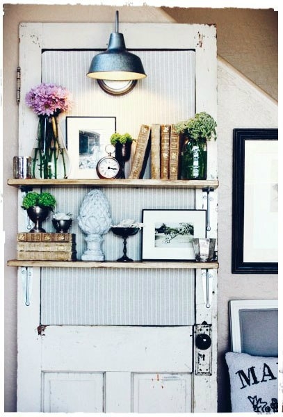 Новые истории старой двери