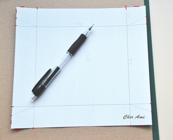 Стильная коробочка из картона 