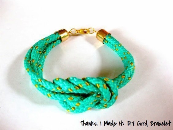 Браслет. Прямой узел Браслет. Прямой узел