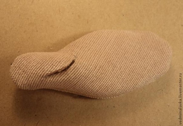 Текстильная брошь - мотылек