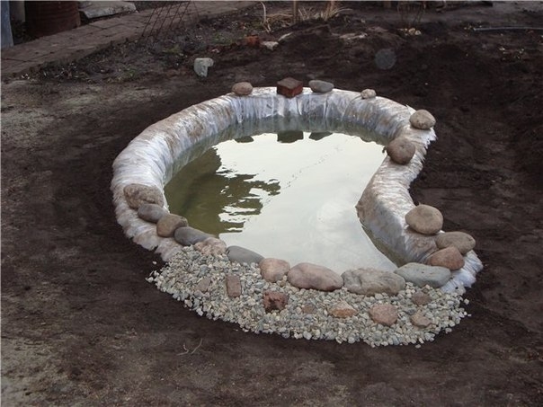 Декоративный пруд своими руками