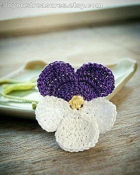 Анютины глазки крючком