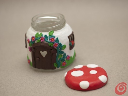 Сказочный домик - подсвечник из баночки