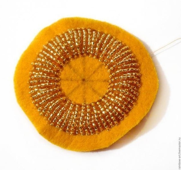 Стильные серьги