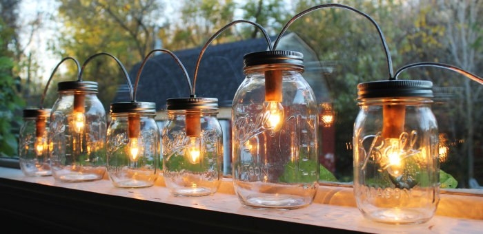 10 оригинальных поделок, которые несложно сделать из стеклянных банок своими руками