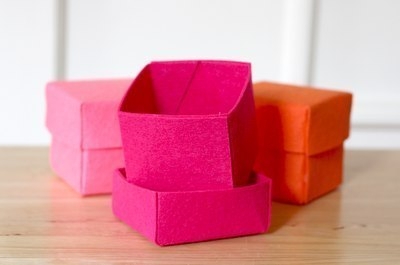 Коробочка из фетра. Коробочка из фетра.