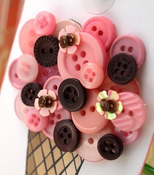 Открытки с пуговицами