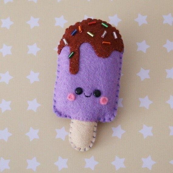 Вкусные брошки из фетра