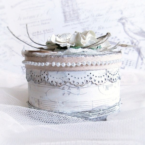 Шкатулка из бобины от скотча.