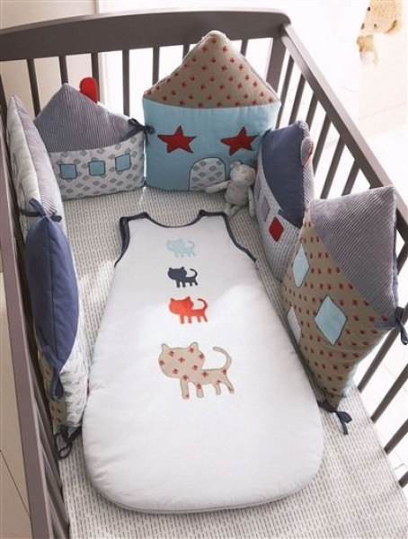 Подушки для кроватки. Идеи и выкройки