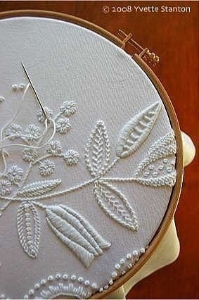 НУ ОЧЕНЬ КРАСИВО!БЕЛЫМ ПО БЕЛОМУ: ВЫШИВКА В СТИЛЕ MOUNTMELLICK! НУ ОЧЕНЬ КРАСИВО!БЕЛЫМ ПО БЕЛОМУ: ВЫШИВКА В СТИЛЕ MOUNTMELLICK!