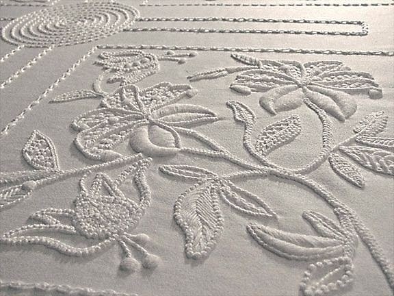 НУ ОЧЕНЬ КРАСИВО!БЕЛЫМ ПО БЕЛОМУ: ВЫШИВКА В СТИЛЕ MOUNTMELLICK! НУ ОЧЕНЬ КРАСИВО!БЕЛЫМ ПО БЕЛОМУ: ВЫШИВКА В СТИЛЕ MOUNTMELLICK!