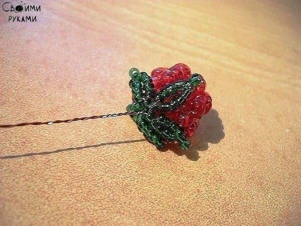 Малинка из бисера