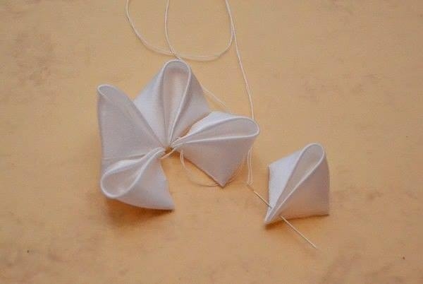 Цветы из ленты. Канзаши