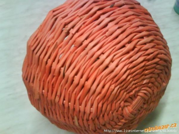 Тыква из газетных трубочек