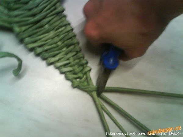 Тыква из газетных трубочек