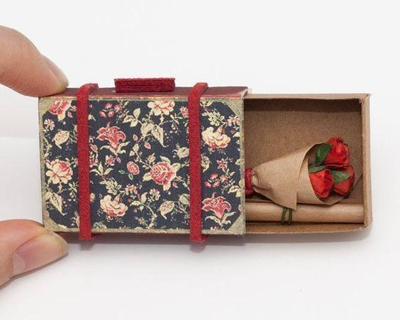 Из спичечных коробков