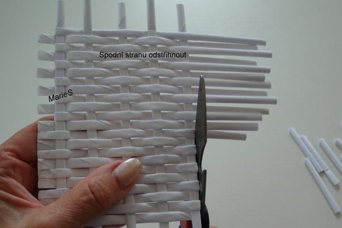 Как сплести коробочку с перегородками