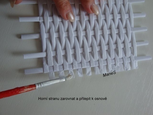 Как сплести коробочку с перегородками