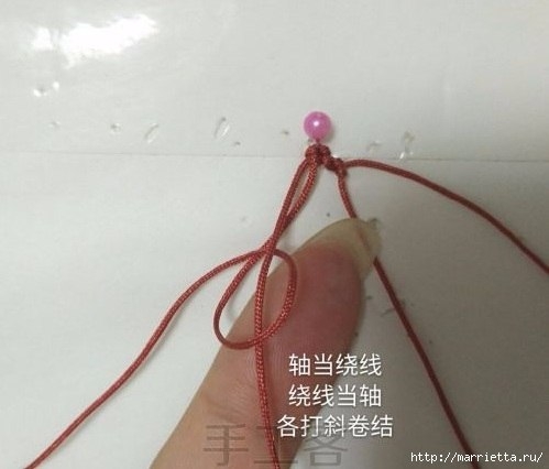 «Листик» в технике макраме. Закладка для книжки