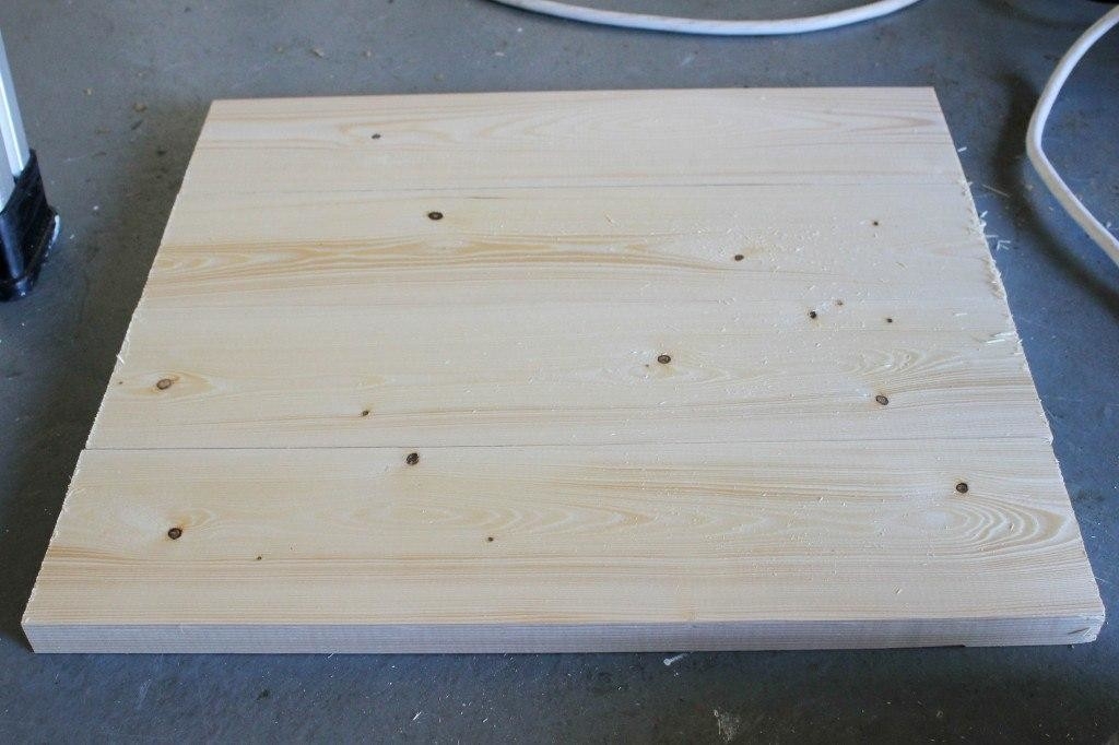 Снежинка из нитей и гвоздиков