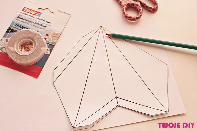 Объемные бумажные звезды для украшения новогоднего интерьера Объемные бумажные звезды для украшения новогоднего интерьера