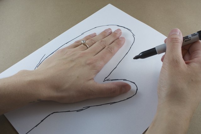 Варежки из старого свитера