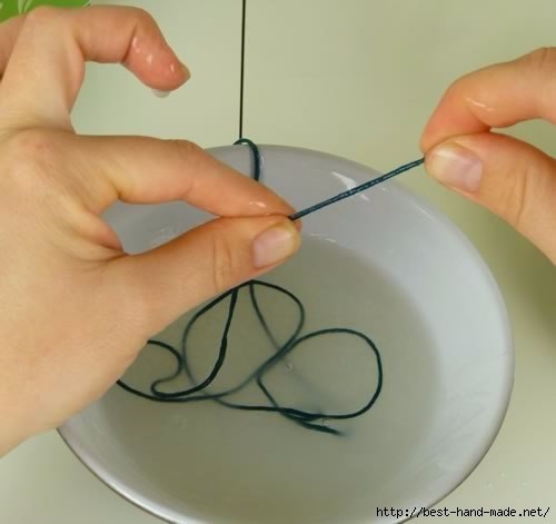 Нoвогодние елoчки из нитoк