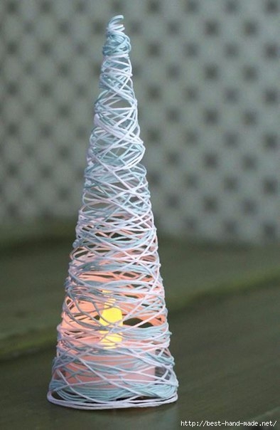 Нoвогодние елoчки из нитoк