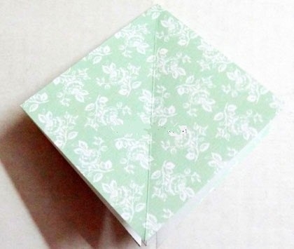 Елка из бумаги