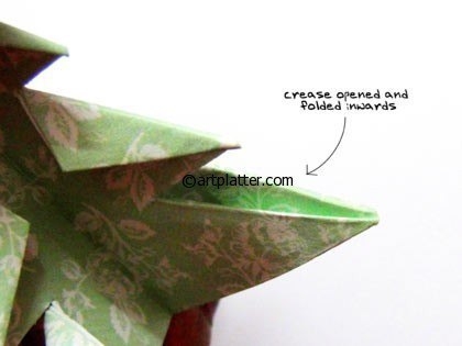 Елка из бумаги