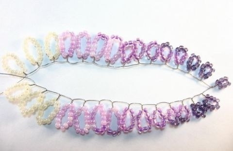 МК по изготовлению веток глицинии из бисера