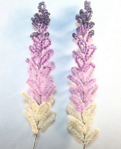 МК по изготовлению веток глицинии из бисера