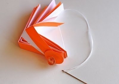 Бумажные шарики на елочку и для декора