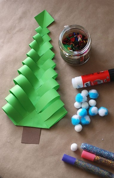 Елочка из бумаги. Мастер-класс.