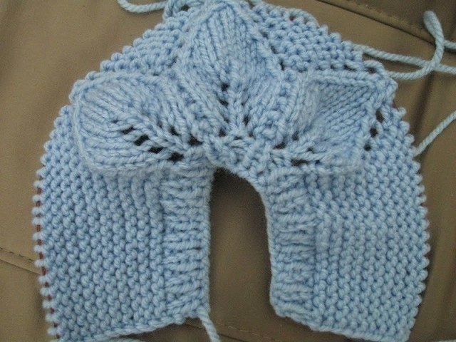 Следочки спицами